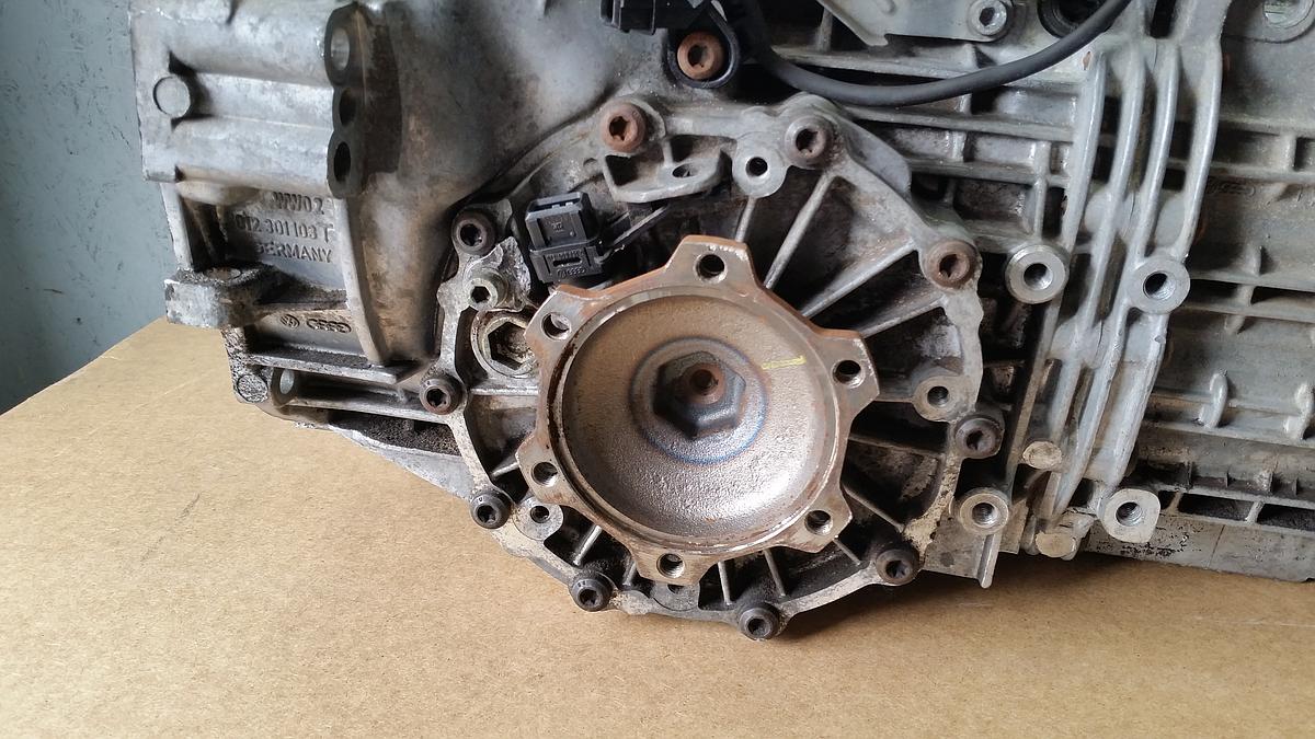 Audi A6 4B Avant orig Getriebe 5G Schaltgetriebe 2393ccm 121kw Bj 1998
