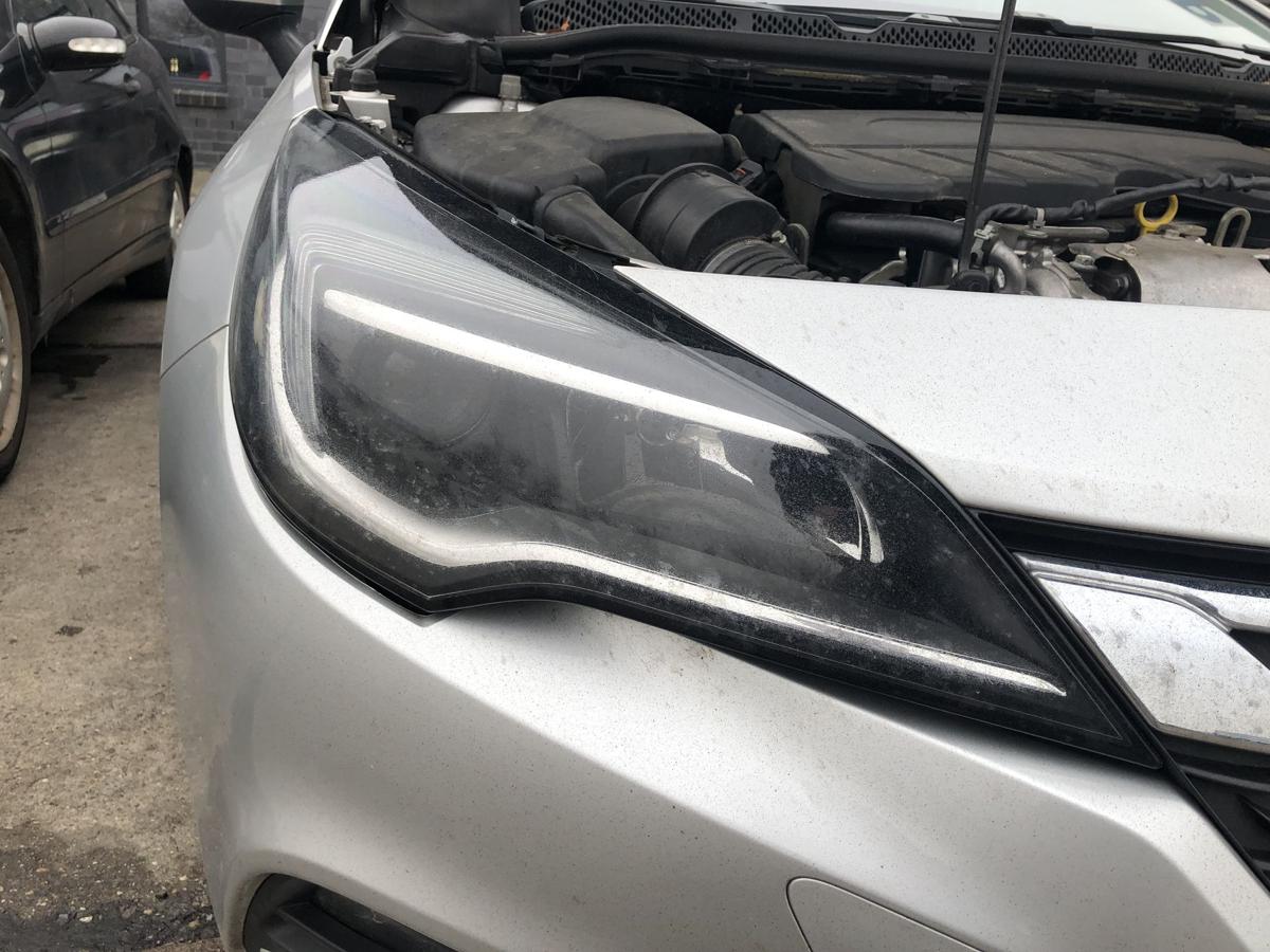 Opel Astra K B16 Caravan Scheinwerfer rechts Halogen mit LED Tagfahrlicht Lampe