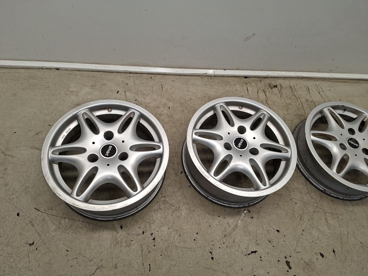 Smart ForTwo Bj 2000 original Alufelgen Satz Starline ohne Reifen