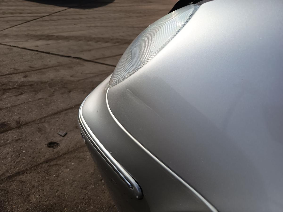 Mercedes S/W203 original Kotfl&uuml;gel links Seitenwand 744 Brillantsilber Bj 2002