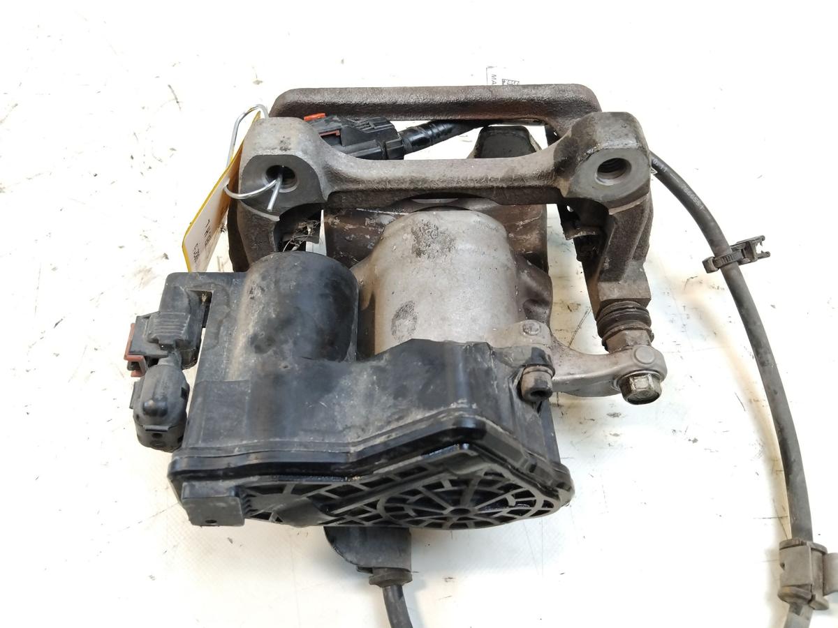 Tesla Model Y original Bremssattel hinten links RWD nicht Performance BJ2023