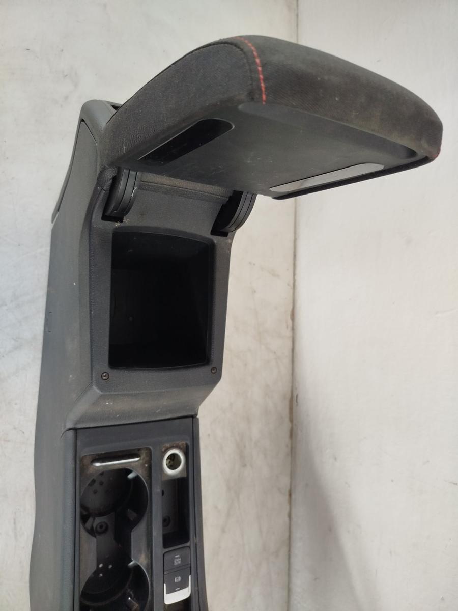 VW Golf 7 VII 5G AU Variant Mittelarmlehne vorn Tunnel Schaltkulisse Verkleidung