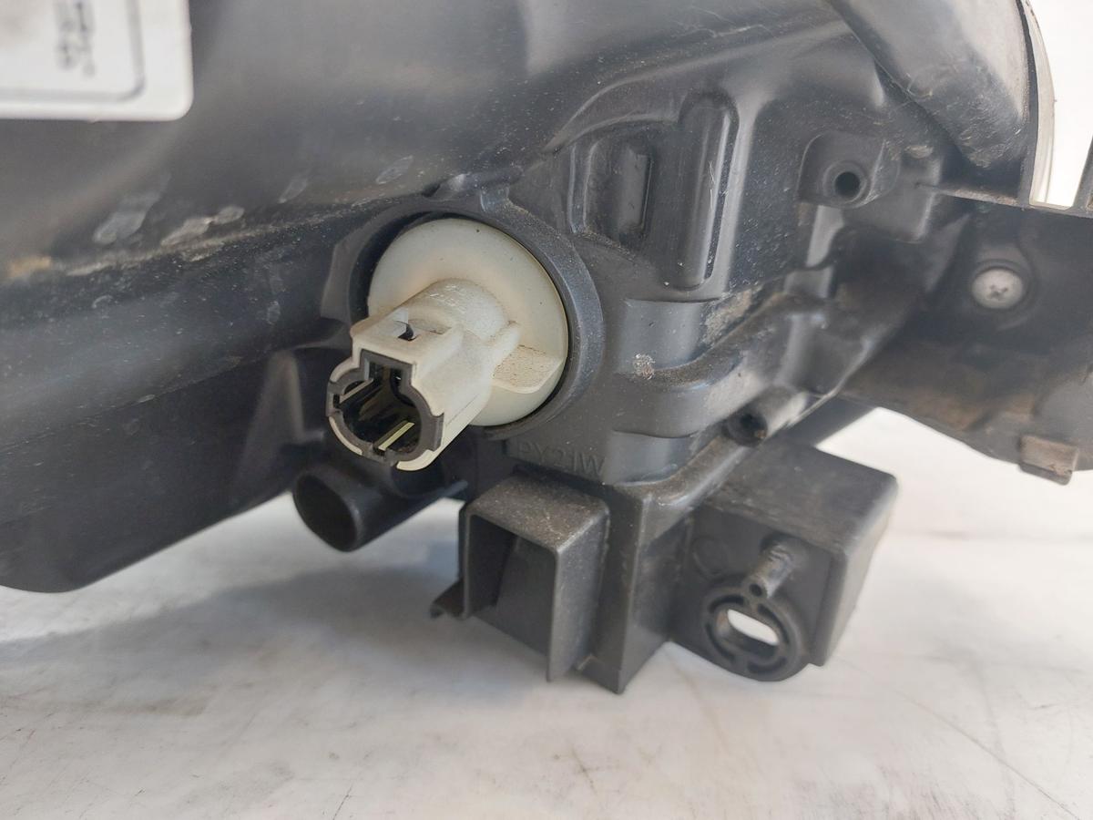 Nissan Micra K13 Scheinwerfer Hauptscheinwerfer vorn links Kratzer Streuscheibe