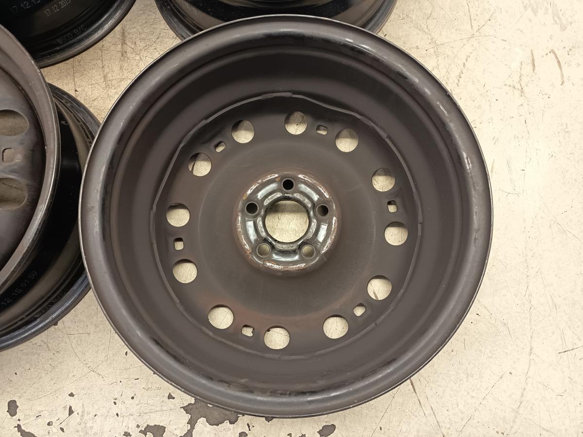 Skoda Rapid original Stahlfelgensatz 6x15 ET38 Baujahr 2016