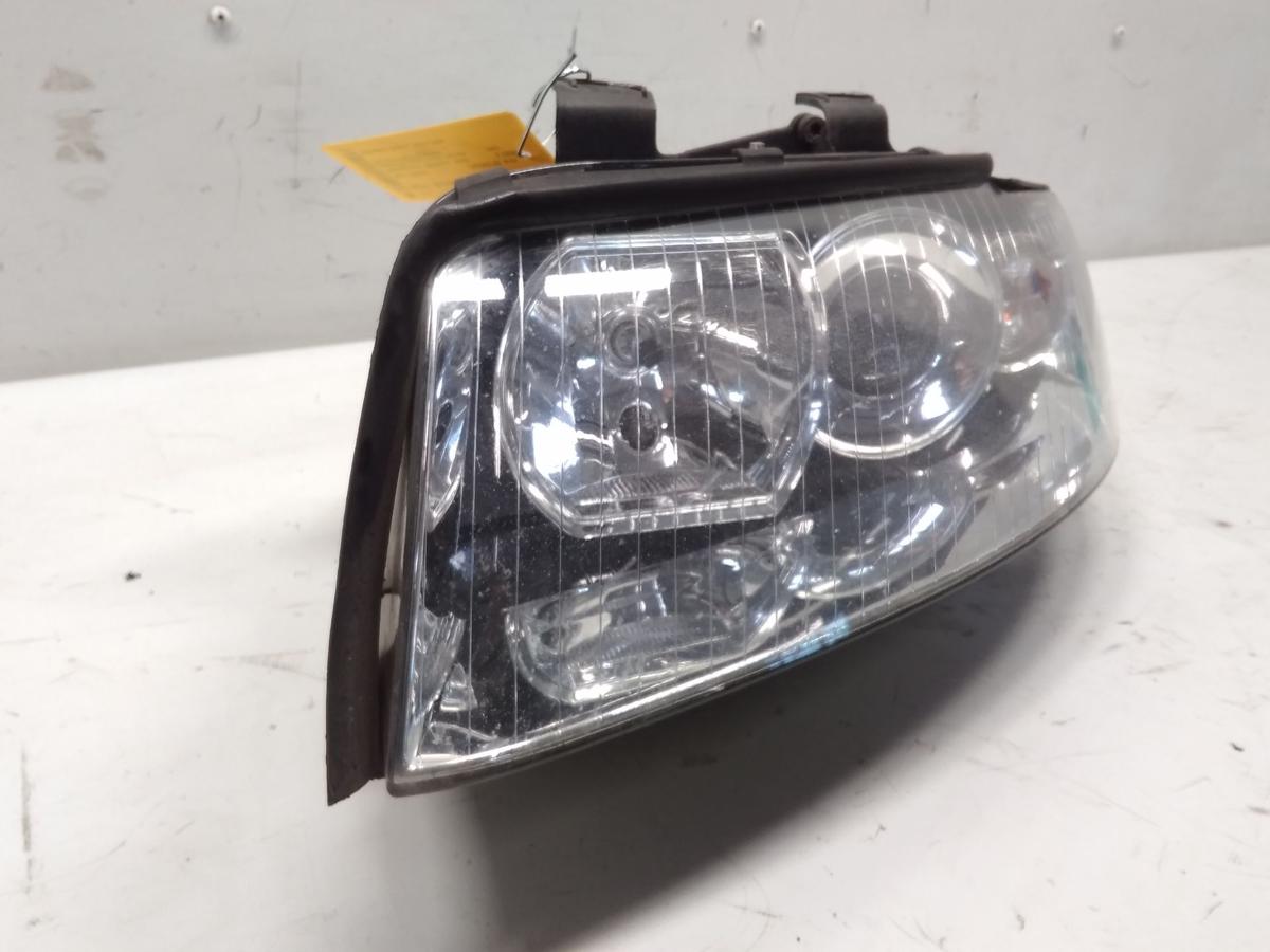 Audi A4 8E B6 original Scheinwerfer links Valeo mit LWR BJ2003