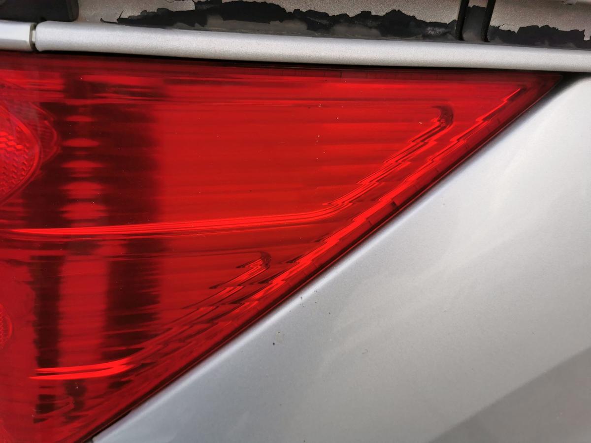 Peugeot 1007 K Rückleuchte Schlussleuchte Rücklicht Lampe hinten rechts