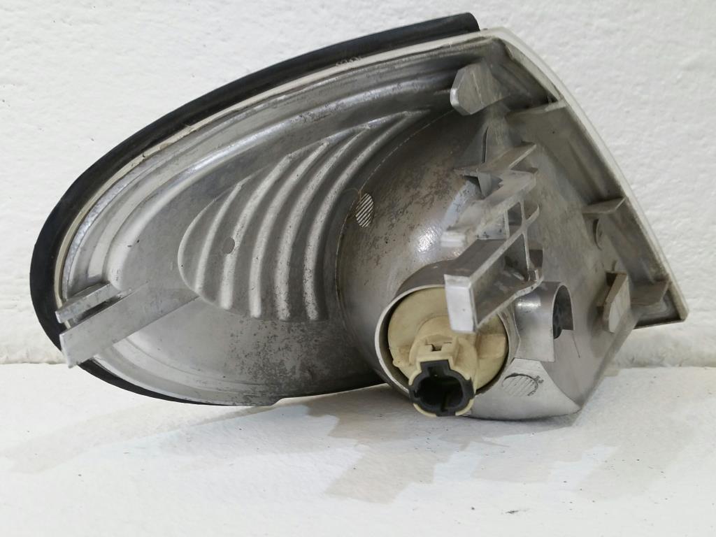 Nissan Almera N16 Bj.02 Blinker Blinkleuchte links bis 02 Valeo