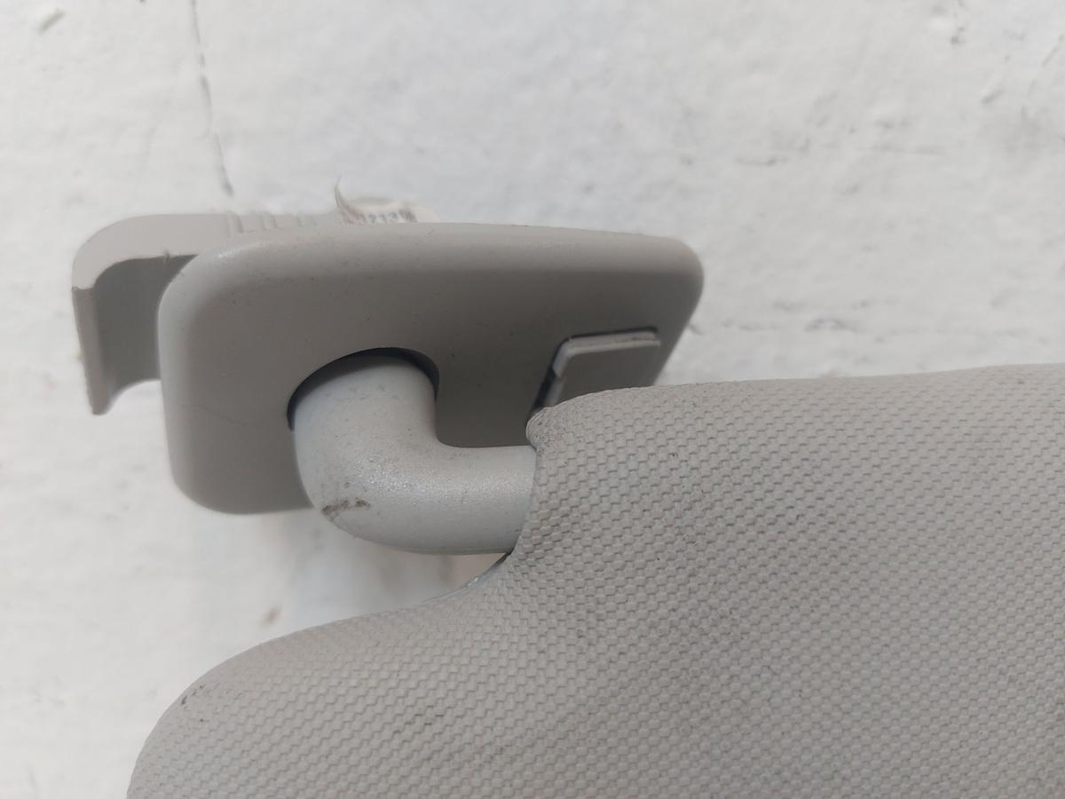 Renault Clio IV X98 TCe90 Sonnenblende vorn links mit Spiegel Fahrerseite