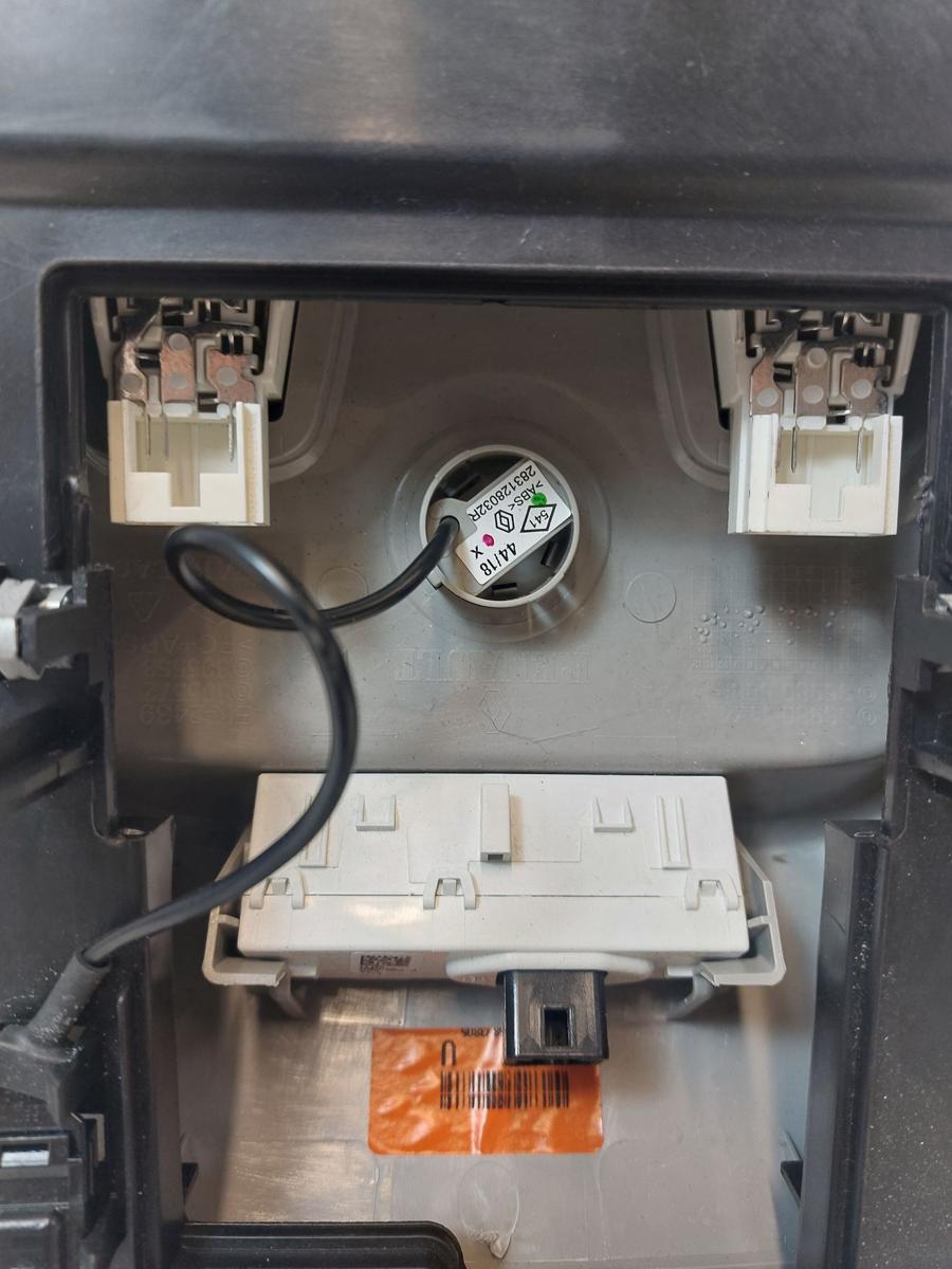 Renault Clio IV X98 TCe90 Innenleuchte vorn Leseleuchte Dachleuchte