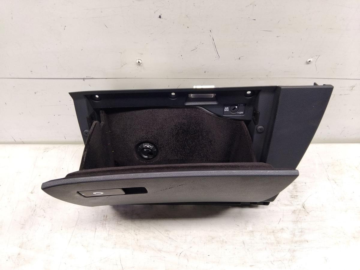 Seat Alhambra 7N original Handschuhfach Handschuhkasten titanschwarz Bj.2015