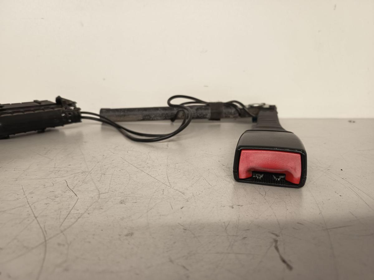 Opel Corsa D Bj 2012 original Gurtschloss Gurtpeitsche vorn links Fahrer