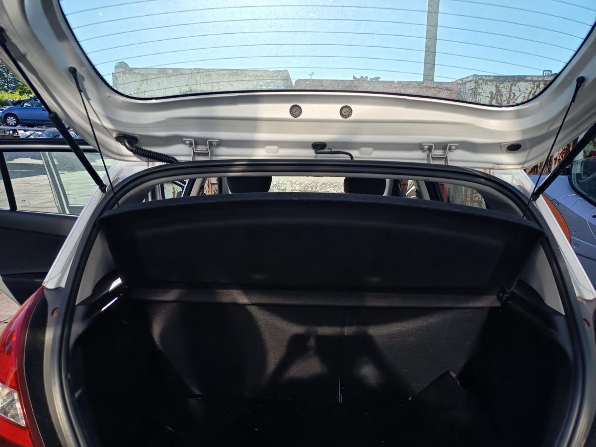 Hyundai i20 orig Hutablage Abdeckung Koffer/Laderaum 9P Midnight Black Bj 2011