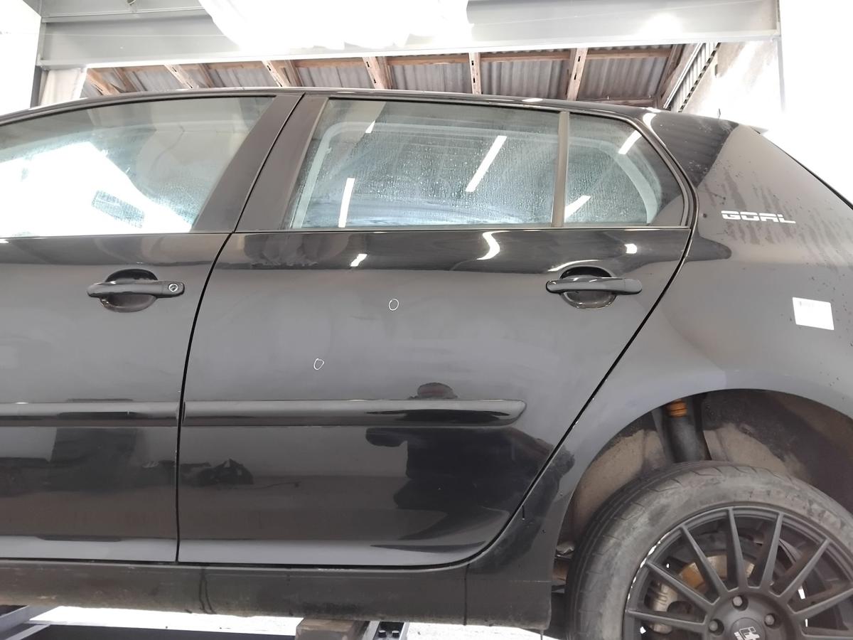 VW Golf 5 1K T&uuml;r hinten links L041 brillantschwarz 5-t&uuml;rig Flie&szlig;heck BJ2006