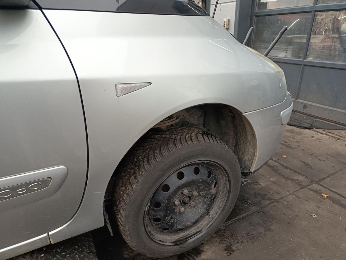 Renault Espace IV 4 orig Kotflügel rechts Front TED 69 Silber Bj 2010