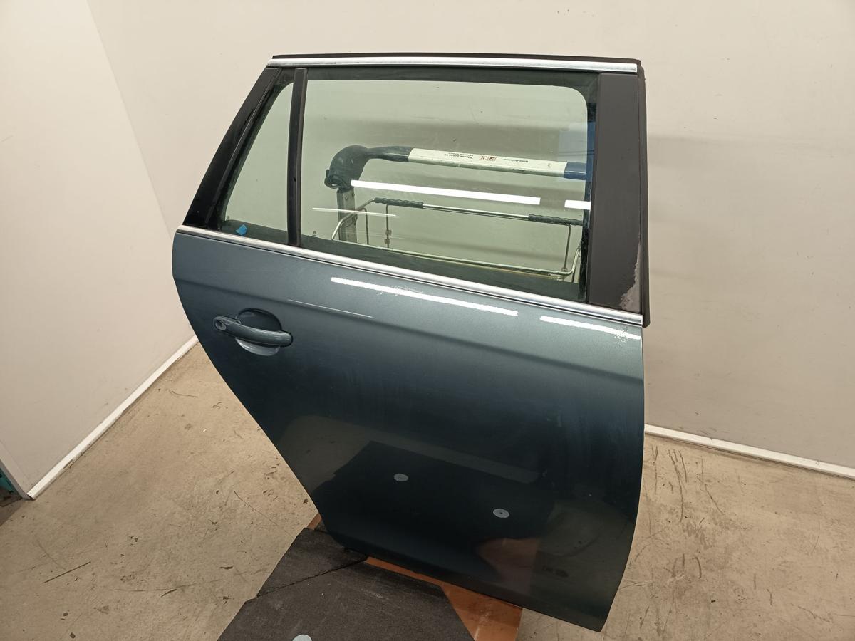 VW Golf V Kombi original T&uuml;r hinten rechts LA6R Gr&uuml;n Baujahr 2008