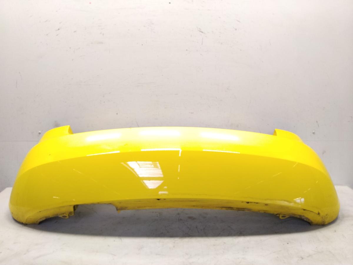 Skoda Fabia 2 original Stoßfänger Stoßstange hinten Limo Fließheck BJ2011 LF1F sprint yellow