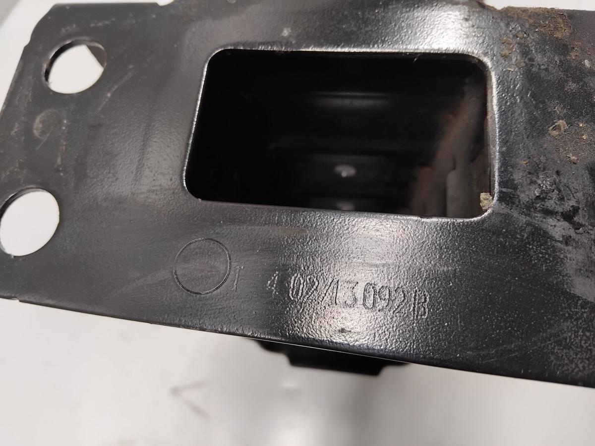 Skoda Fabia 5J original Tr&auml;ger Verst&auml;rkung Sto&szlig;f&auml;nger Sto&szlig;stange vorn BJ2013