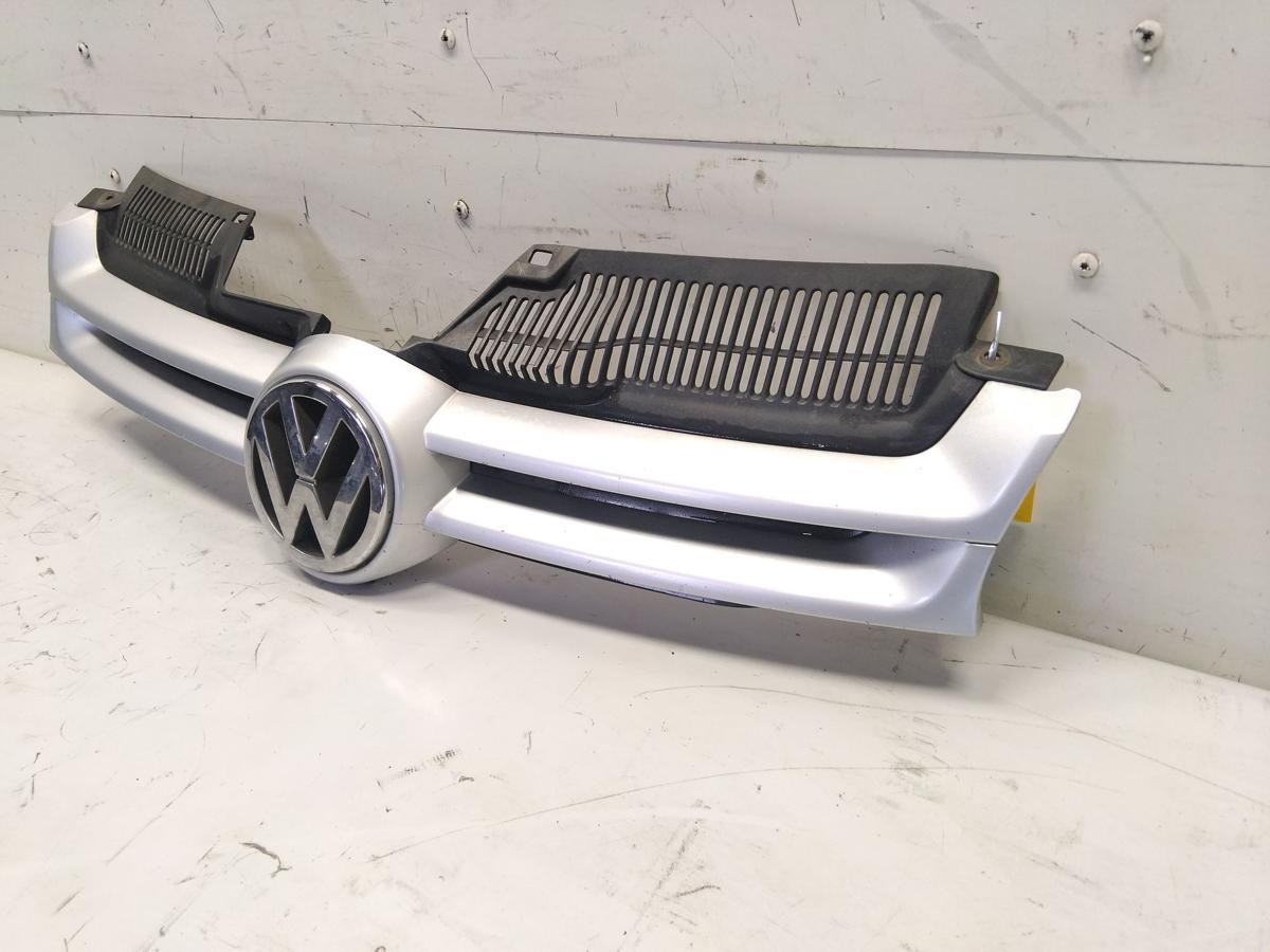 VW Golf 5 1K original K&uuml;hlergrill reflexsilbermetallic LA7W mit Emblem Bj.2004