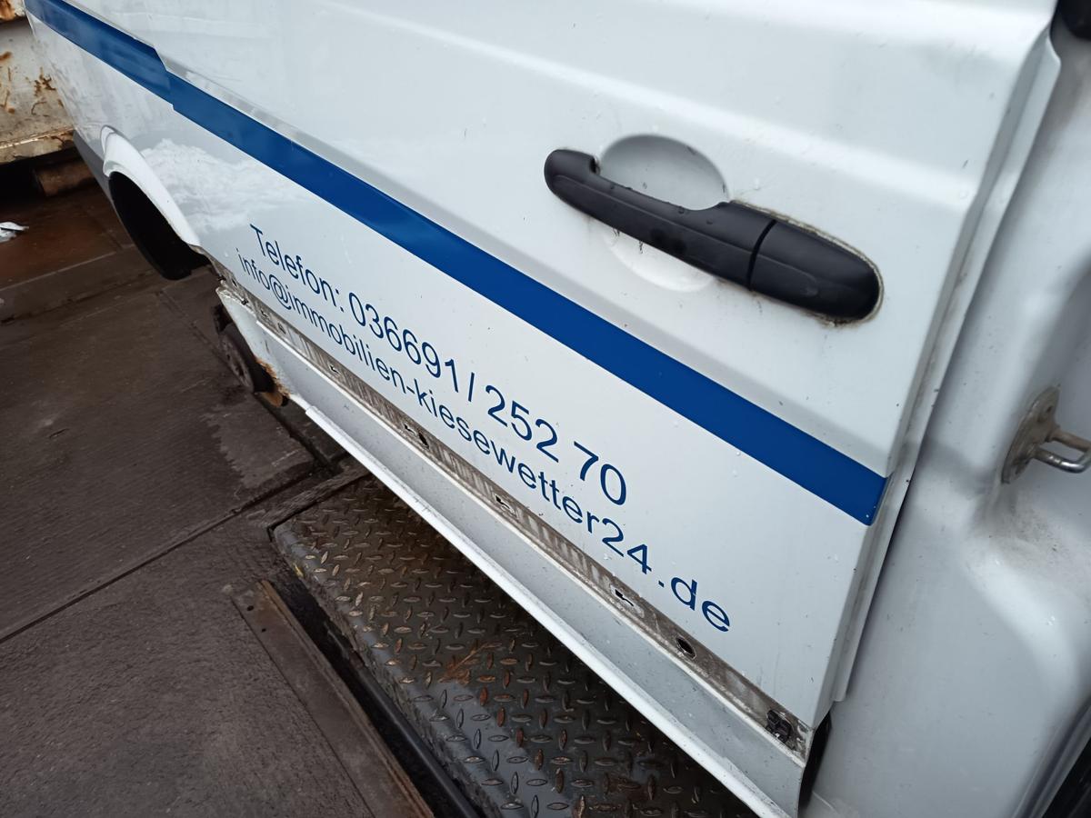 Mercedes Vito W639 original Schiebet&uuml;r rechts Fond 9147 Arktiswei&szlig; Bj 2007