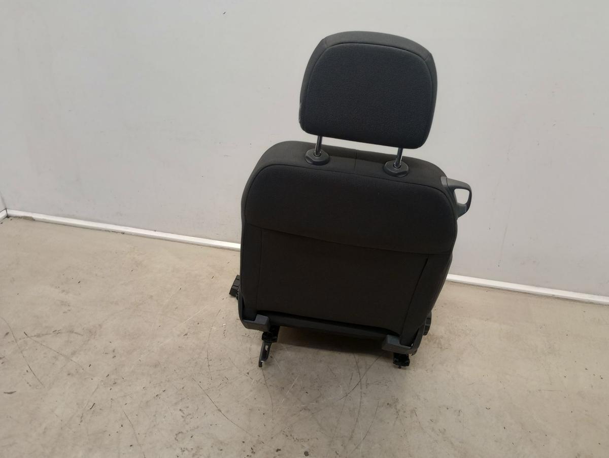 Opel Corsa D original Sitz vorn rechts Beifahrersitz 3türer Bj 2007