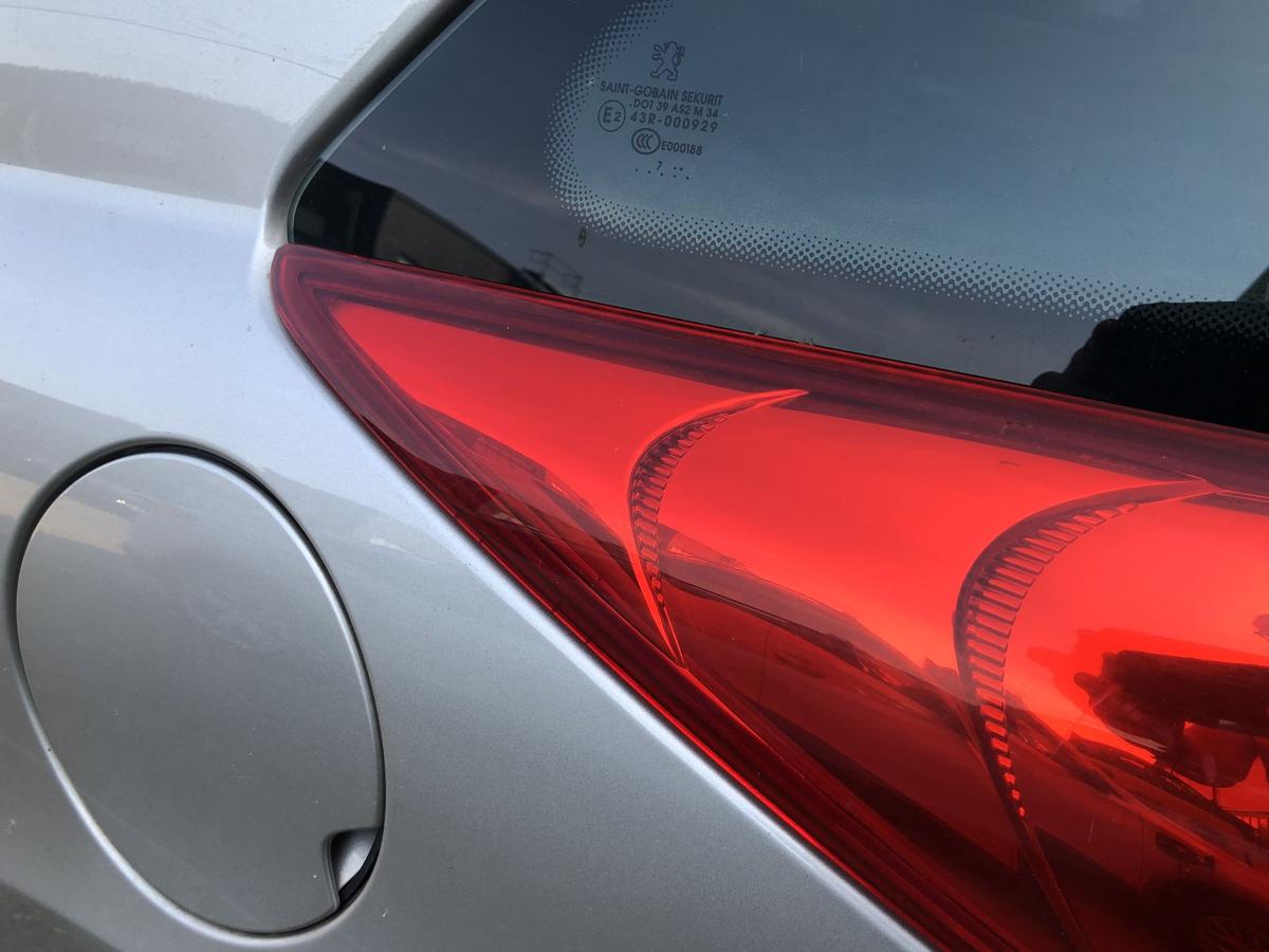 Peugeot 207 SW Typ WE R&uuml;ckleuchte links R&uuml;cklicht Heckleuchte Kombi