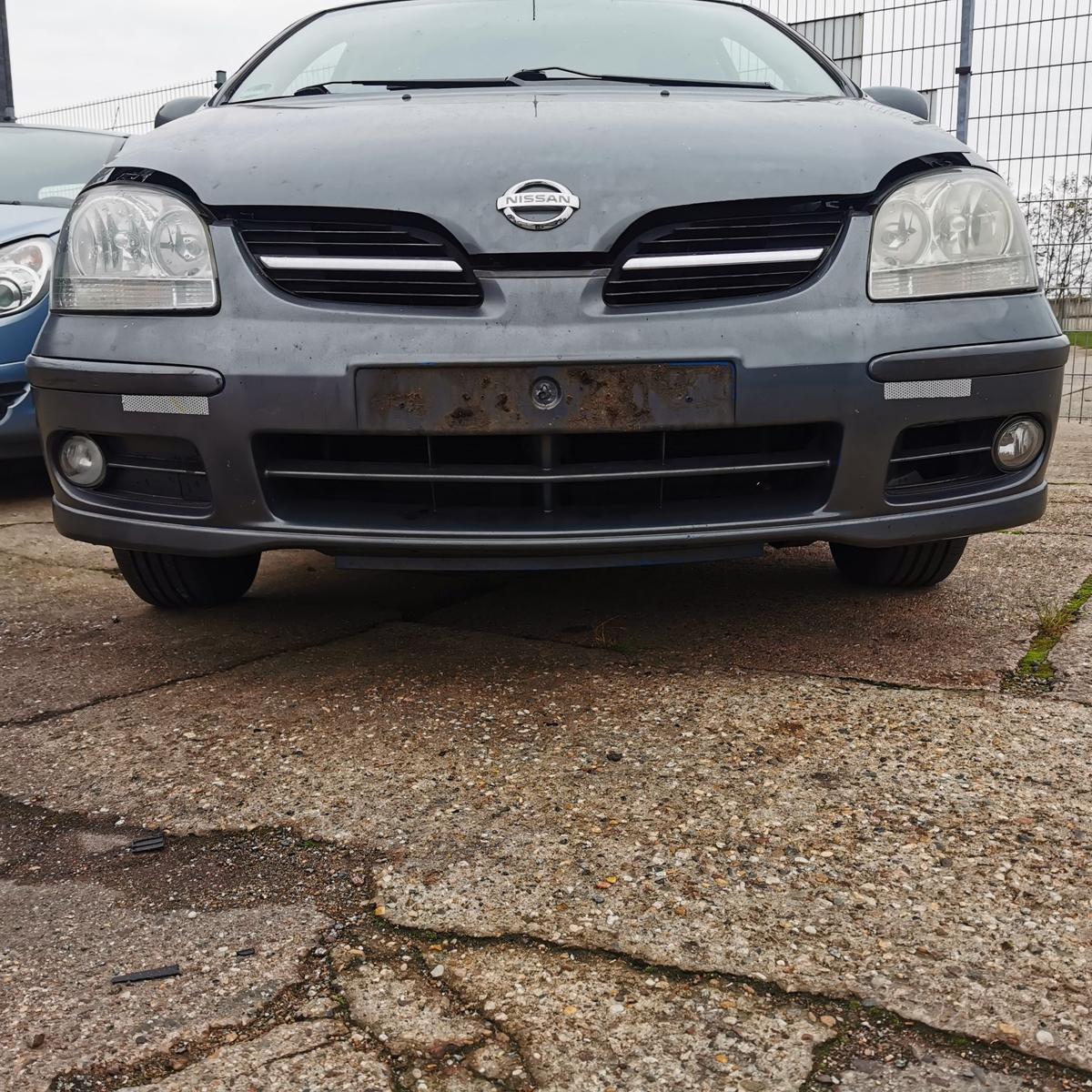 Nissan Almera Tino Stossfänger Stossstange Bumper vorn NSW KY5 Techno Grey Met