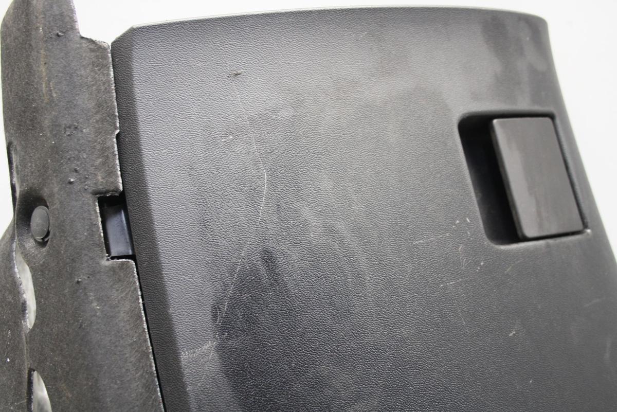 Opel Insignia A Sportstourer orig Handschuhfach Kasten schwarz Bj 2009