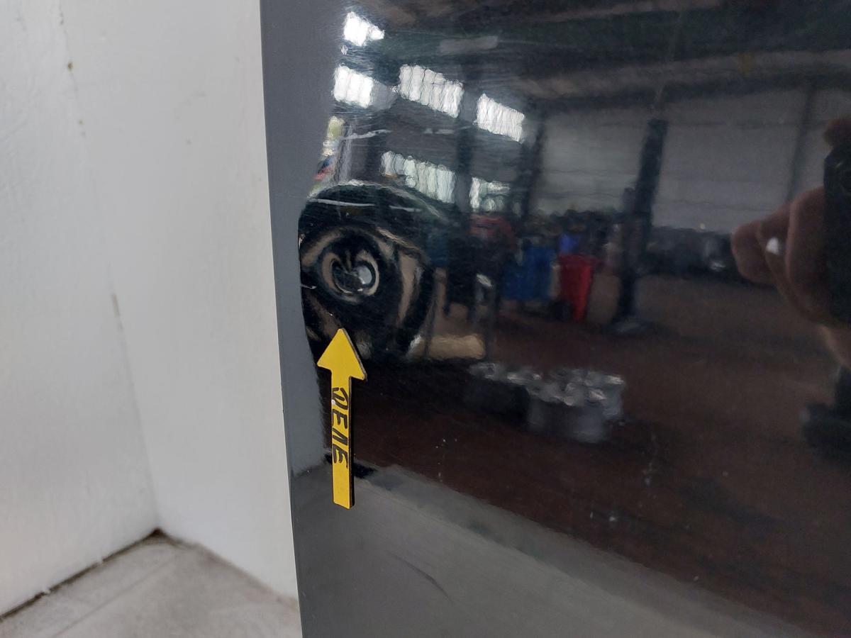 Audi A4 8E 8EC B7 Avant T&uuml;r vorn rechts Beifahrert&uuml;r T&uuml;rblatt LZ9Y schwarz