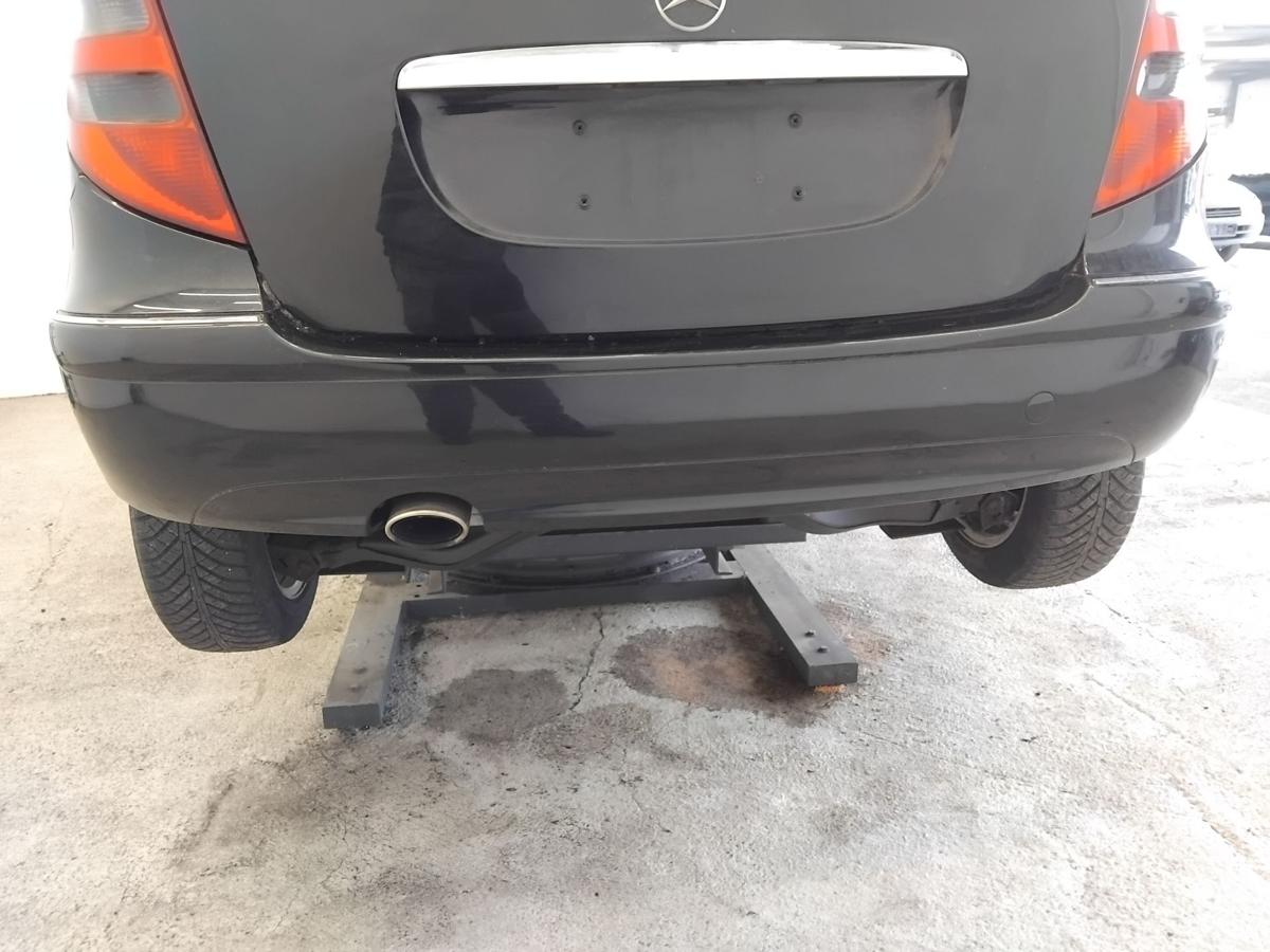 Mercedes A-Klasse W169 orig Sto&szlig;f&auml;nger Sto&szlig;stange hinten BJ2004 160 Tropenschwarzmetallic