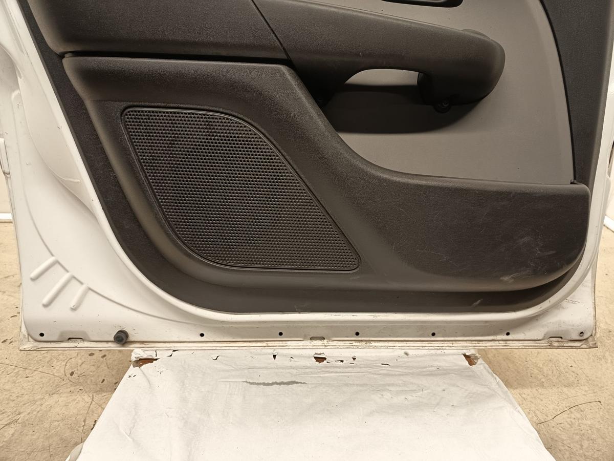 Fiat Doblo 223 original T&uuml;r vorne links wei&szlig; Baujahr 2009