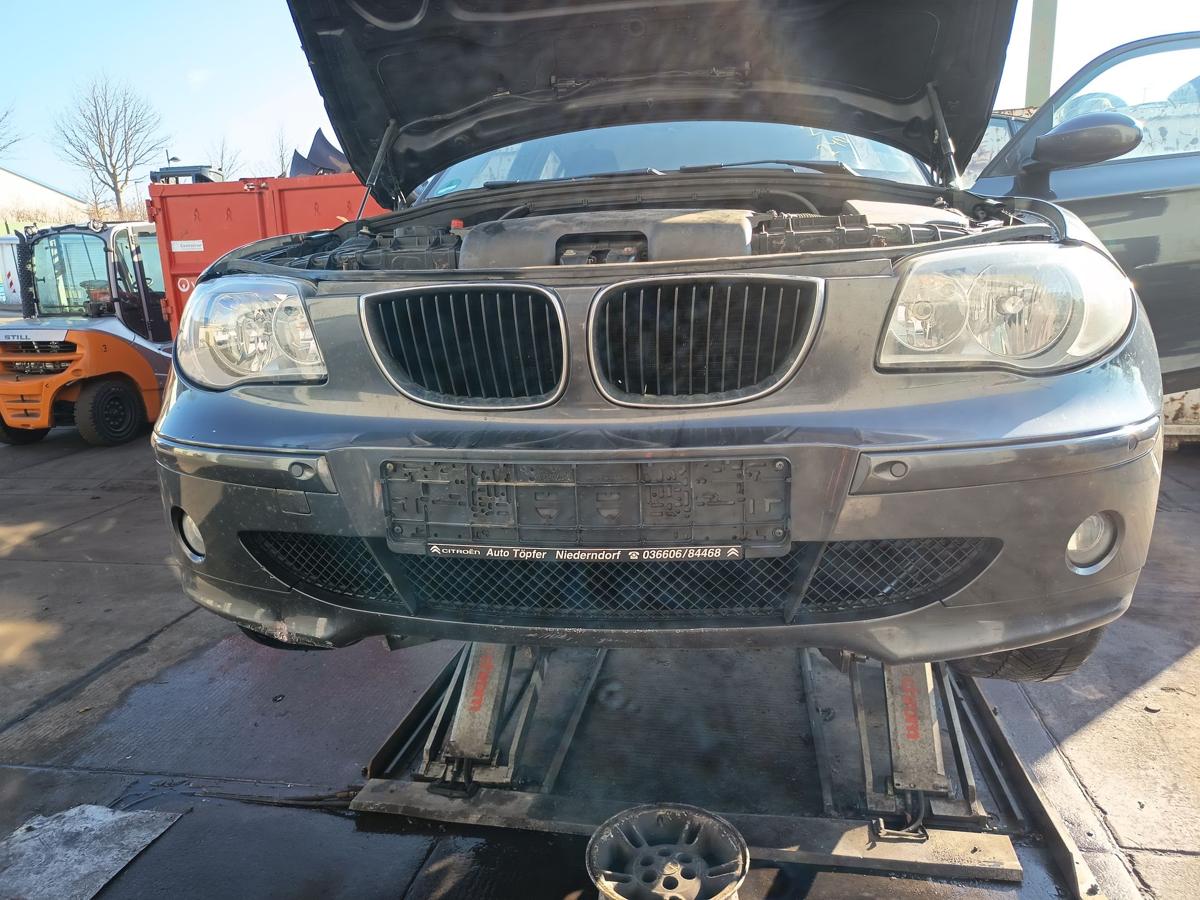 BMW E87 original Sto&szlig;stange F&auml;nger vorn Front A22 Sparkling graphite Bj 2005