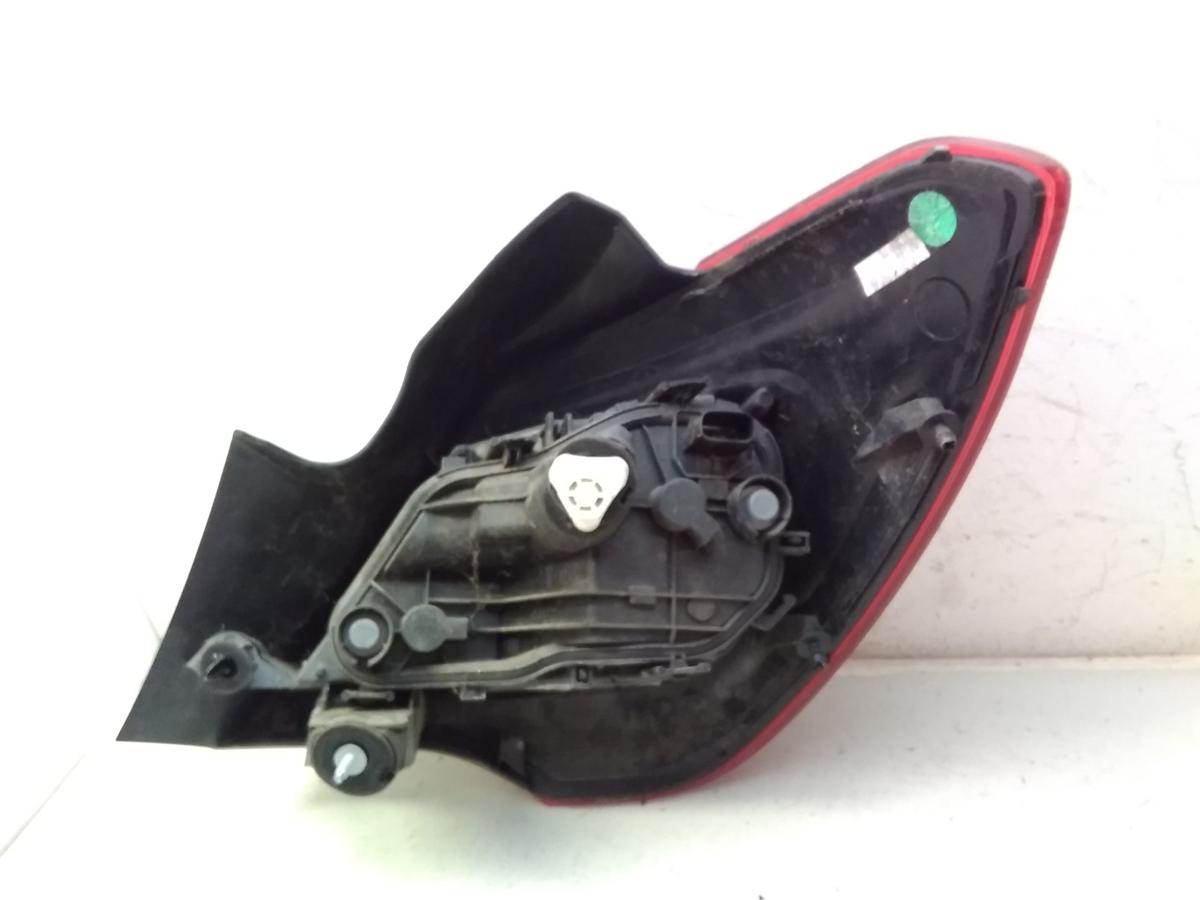 Opel Corsa E original R&uuml;ckleuchte Heckleuchte links 5-T&uuml;rer Bj.2015