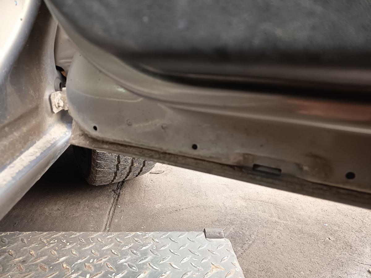 Opel Combo D original T&uuml;r vorne rechts GJM Grau Baujahr 2012