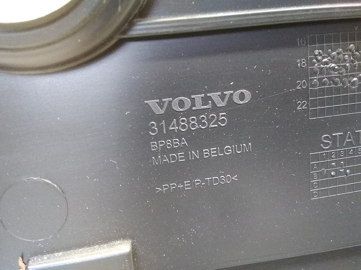 Volvo XC40 Bj.2020 original Heckspoiler Dachspoiler graumet. Thunder mit 3. Bremsleuchte