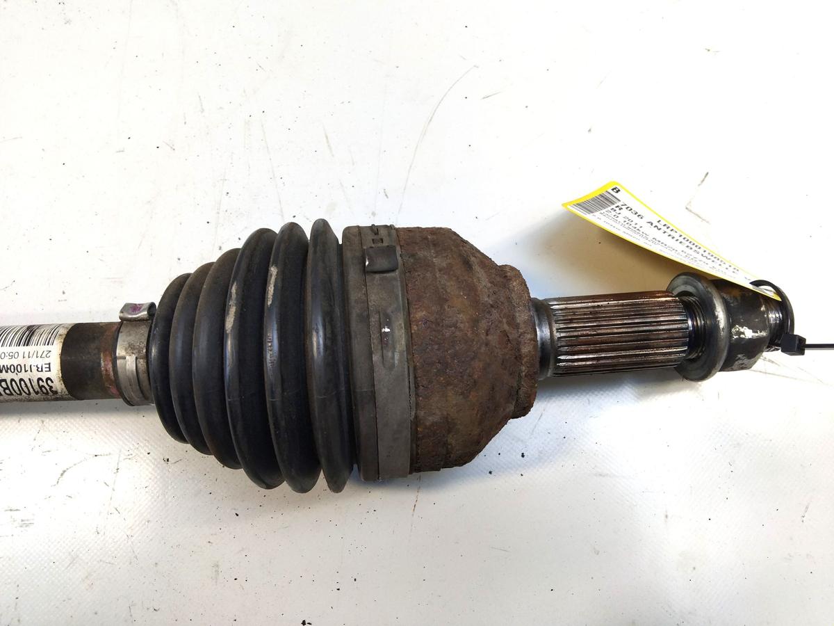 Nissan Qashqai J10 Antriebswelle Gelenkwelle vorn rechts 2.0 104kw Bj.2011