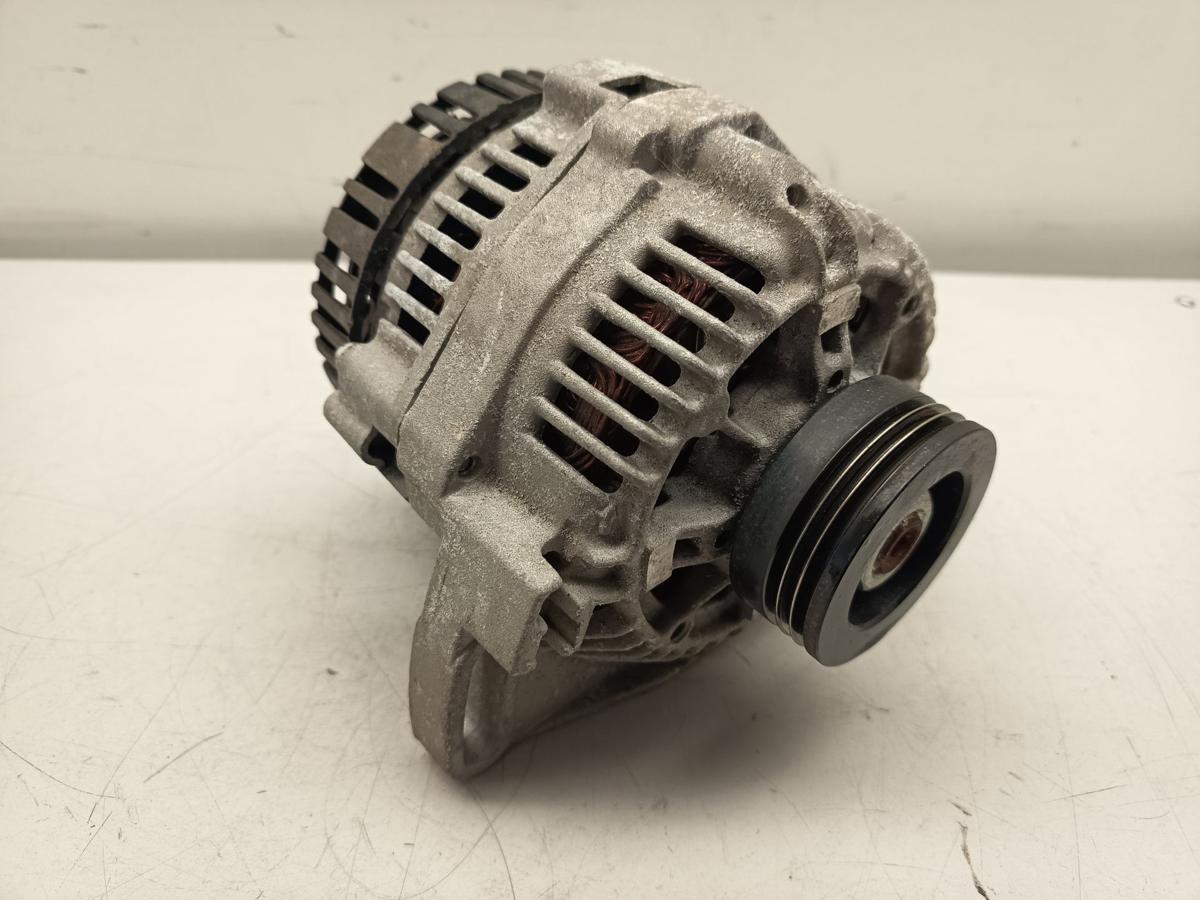 Renault Twingo C06 Lichtmaschine Generator 1.1l 55kW Benzin 70A Bj 2006