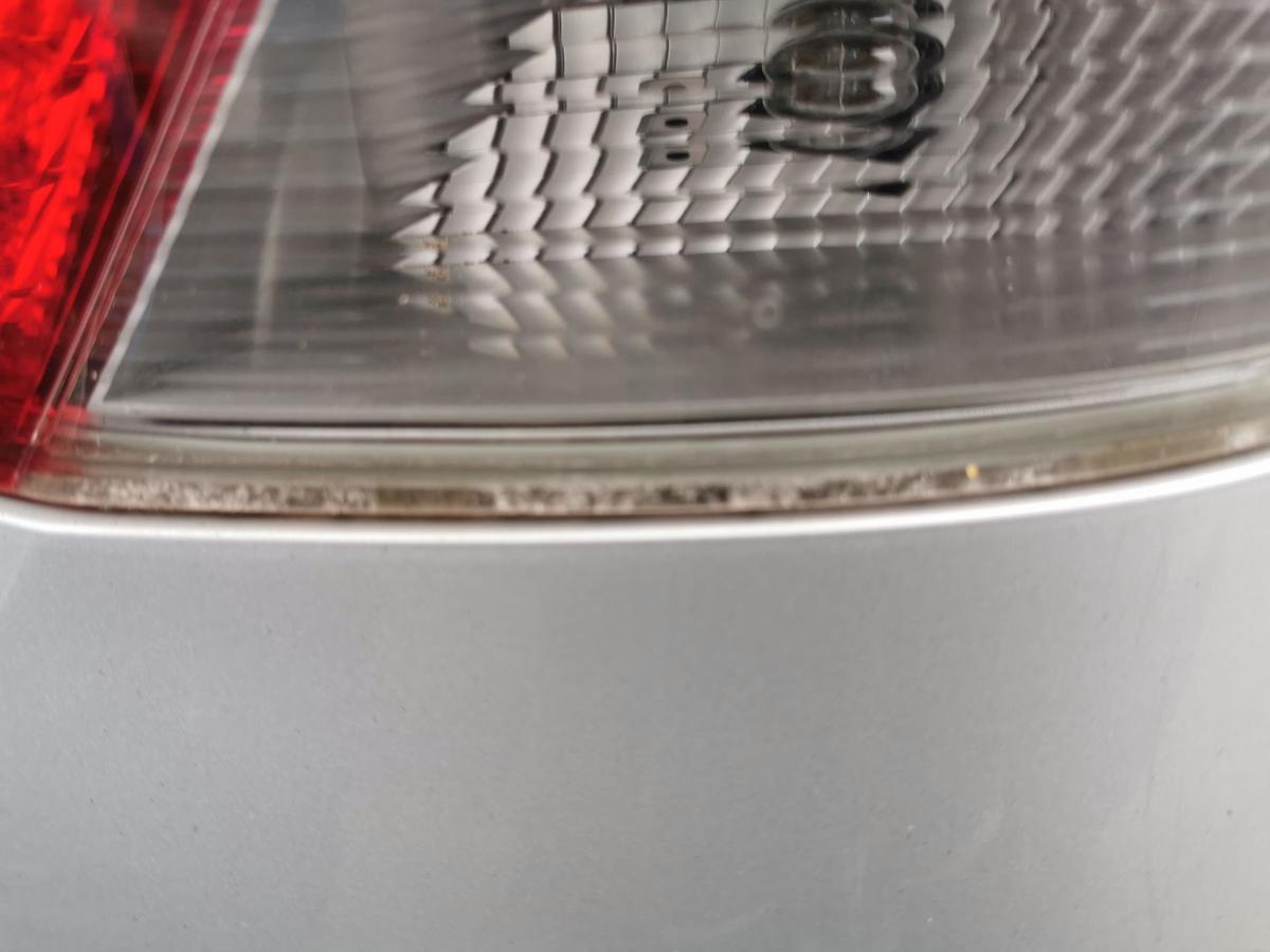 Toyota Yaris XP9 Rückleuchte Rücklicht Schlusslicht Lampe hinten rechts 5trg FRA