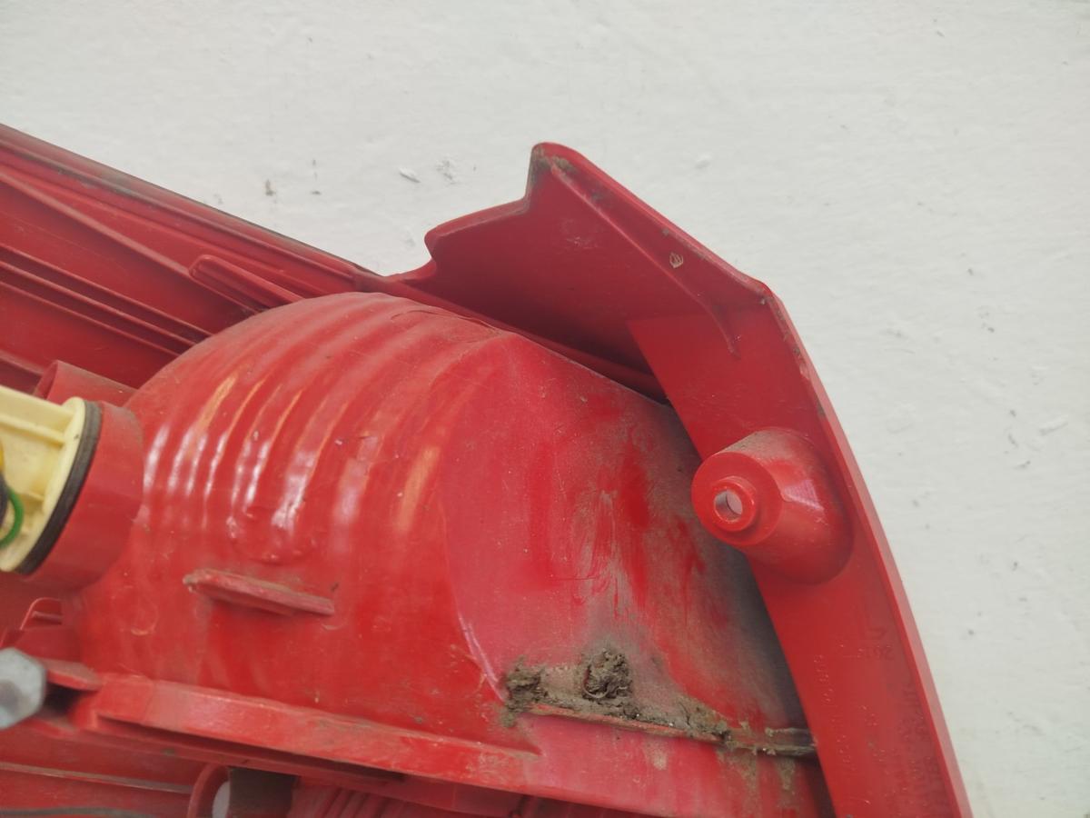 Kia Venga YN R&uuml;ckleuchte rechts au&szlig;en Heckleuchte Ecke kein LED bis 2016