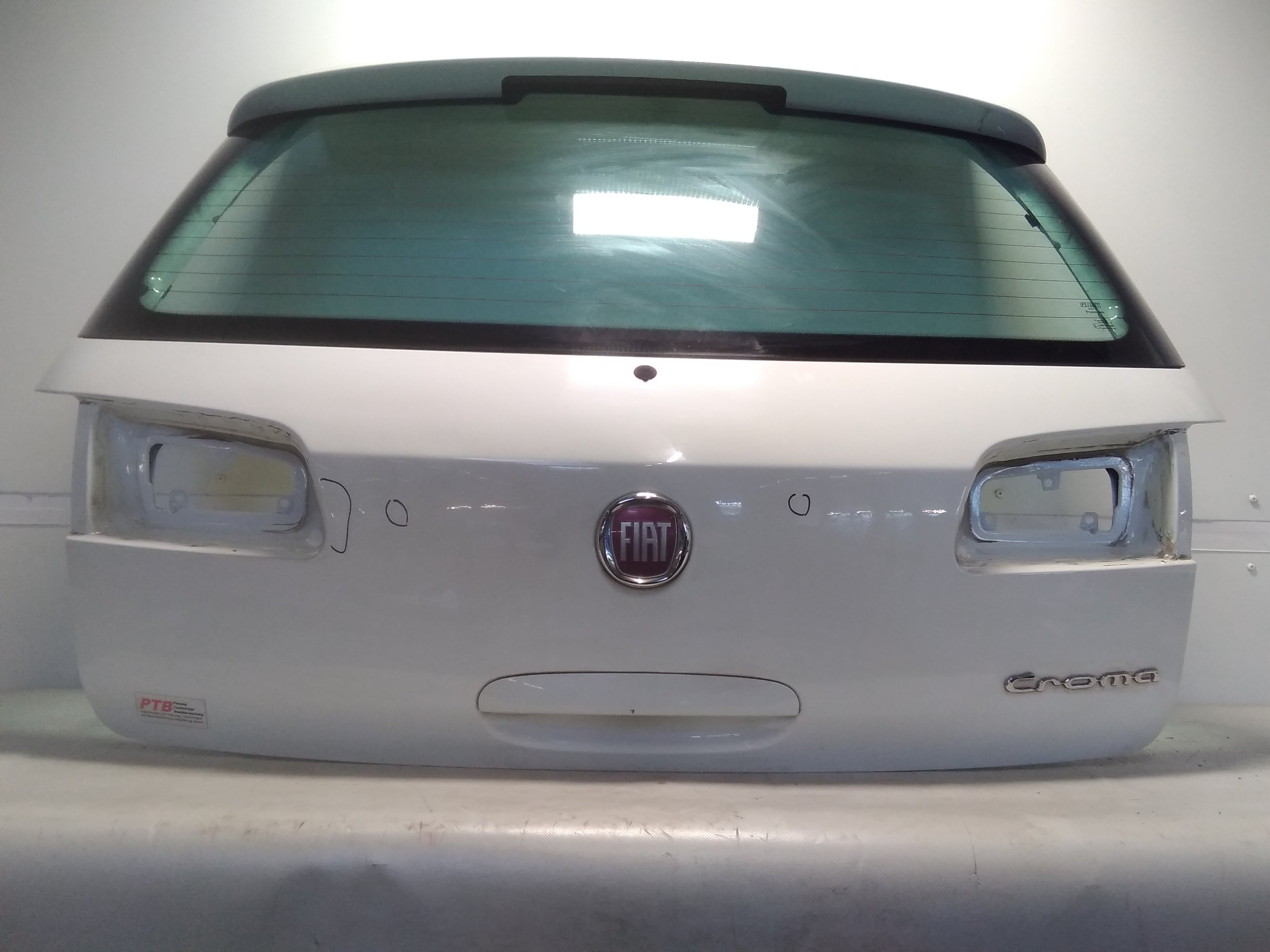 Fiat Croma 194 Bj.2008 Heckklappe inkl. Heckscheibe mit Mängeln