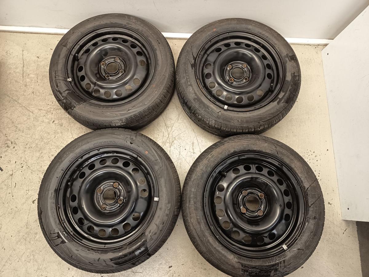 Opel Meriva A orig Satz Stahlfelgen 6x15 ET43 mit Reifen 1854/60R15 Bj 2003