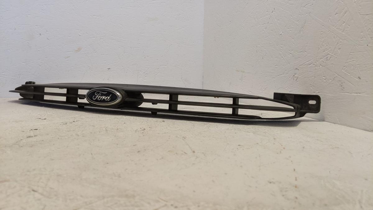 Ford Escort GAL Kühlergrill Frontgrill Grill mit Logo ab Bj 1995