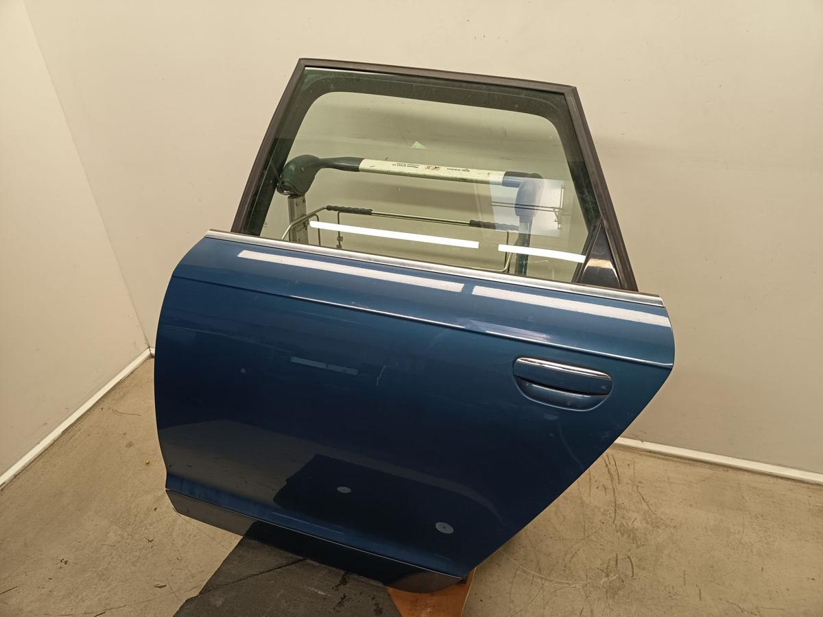 Audi A6 Avant 4F original T&uuml;r hinten links Fond (Roh) Z5B Stratosblau Bj 2005