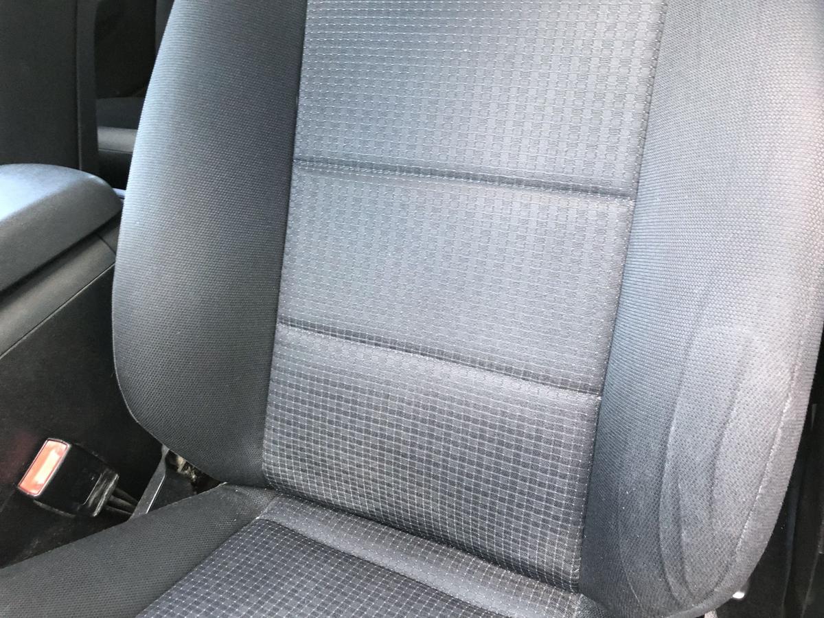 Mercedes B Klasse W245 Sitz vorn links Fahrertsitz Heizung Stoffsitz Autositz
