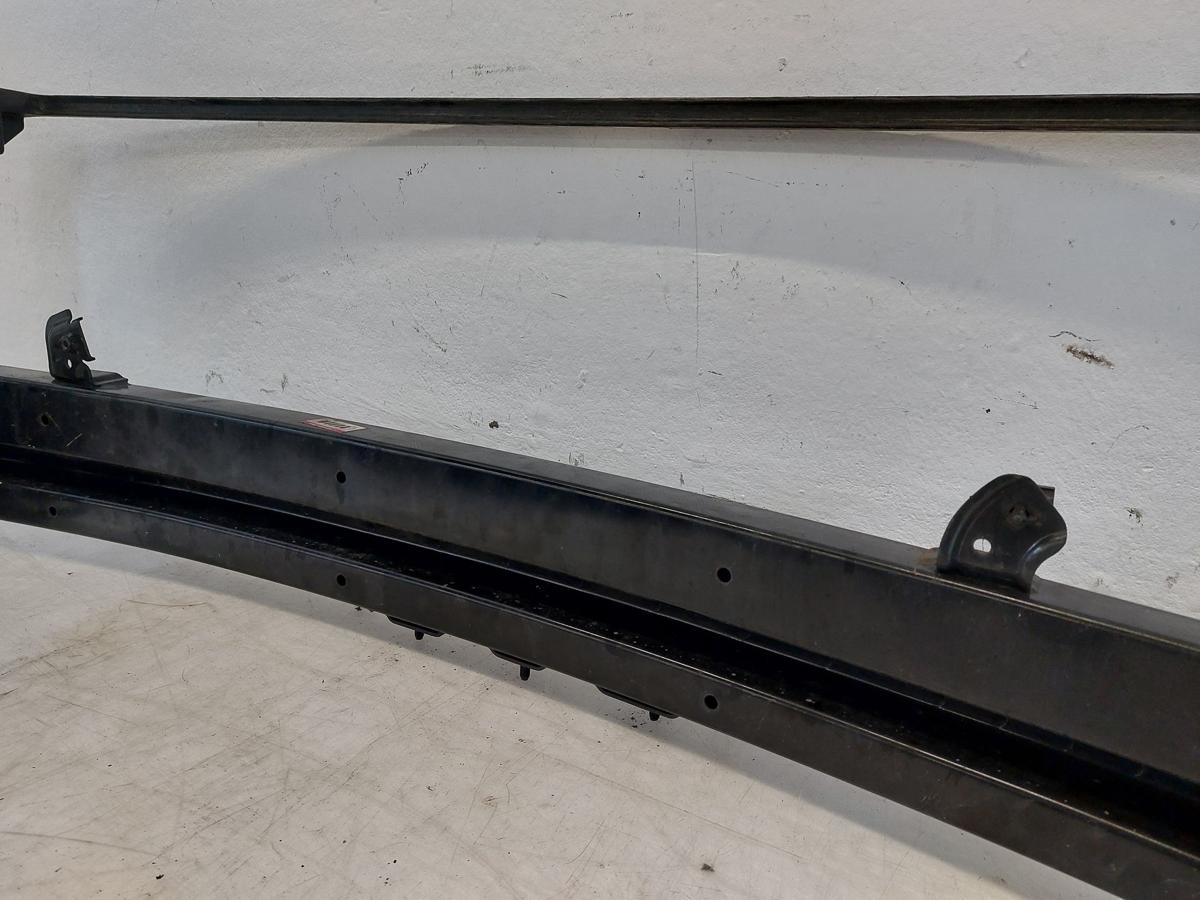 Hyundai i30 PD Mild Hybrid Tr&auml;ger Sto&szlig;f&auml;nger vorn Sto&szlig;stangentr&auml;ger Pralltr&auml;ger