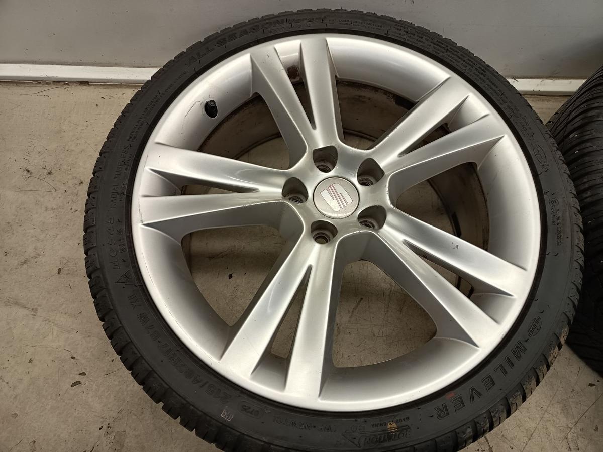 Seat Ibiza 6J original Alufelgen 7x17 ET43 6J0601025C mit Allwetterreifen