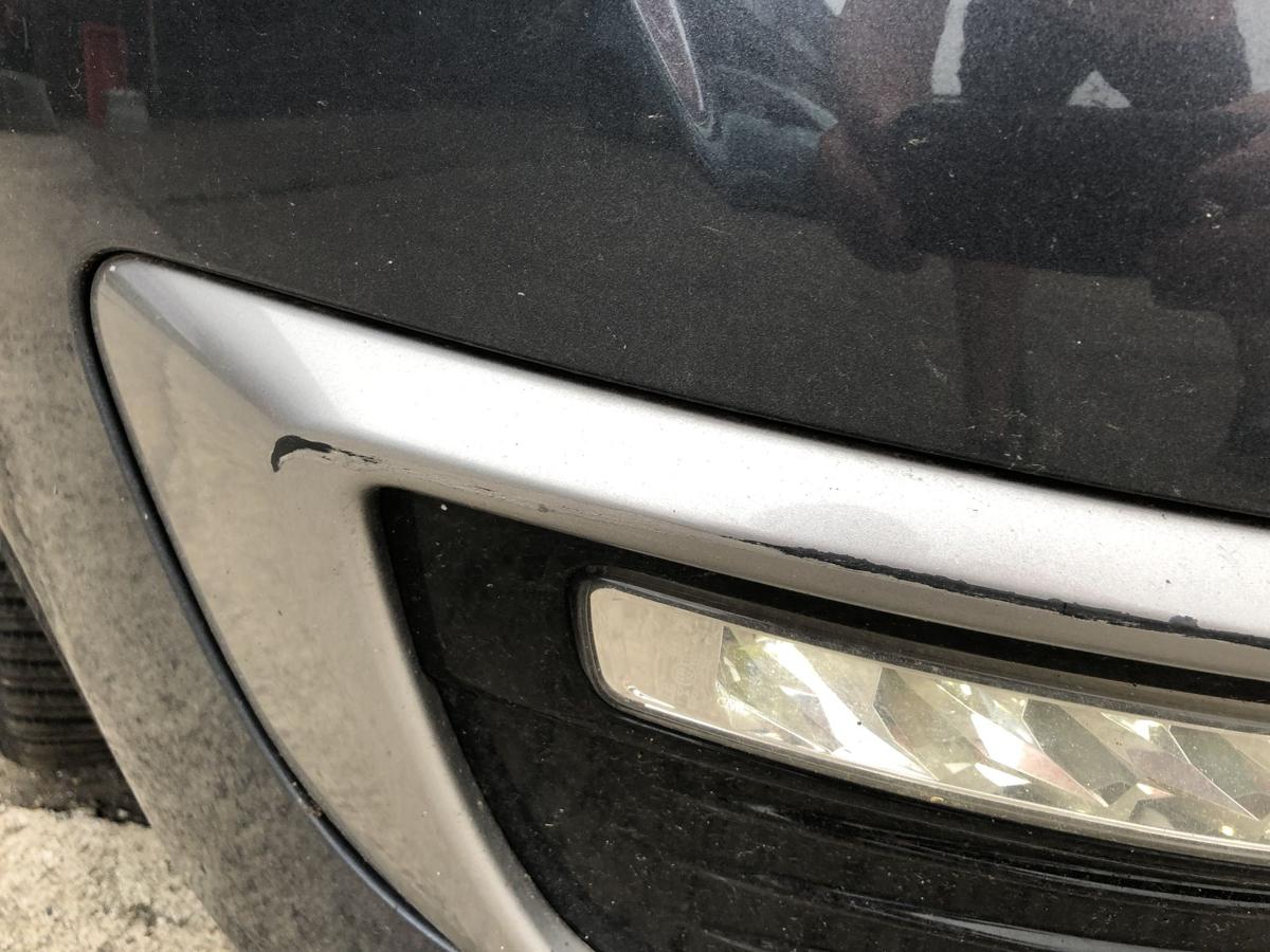 Renault Megane 3 III Grandtour Stoßfänger vorn GT Facelift Tagfahrlicht TEKPN