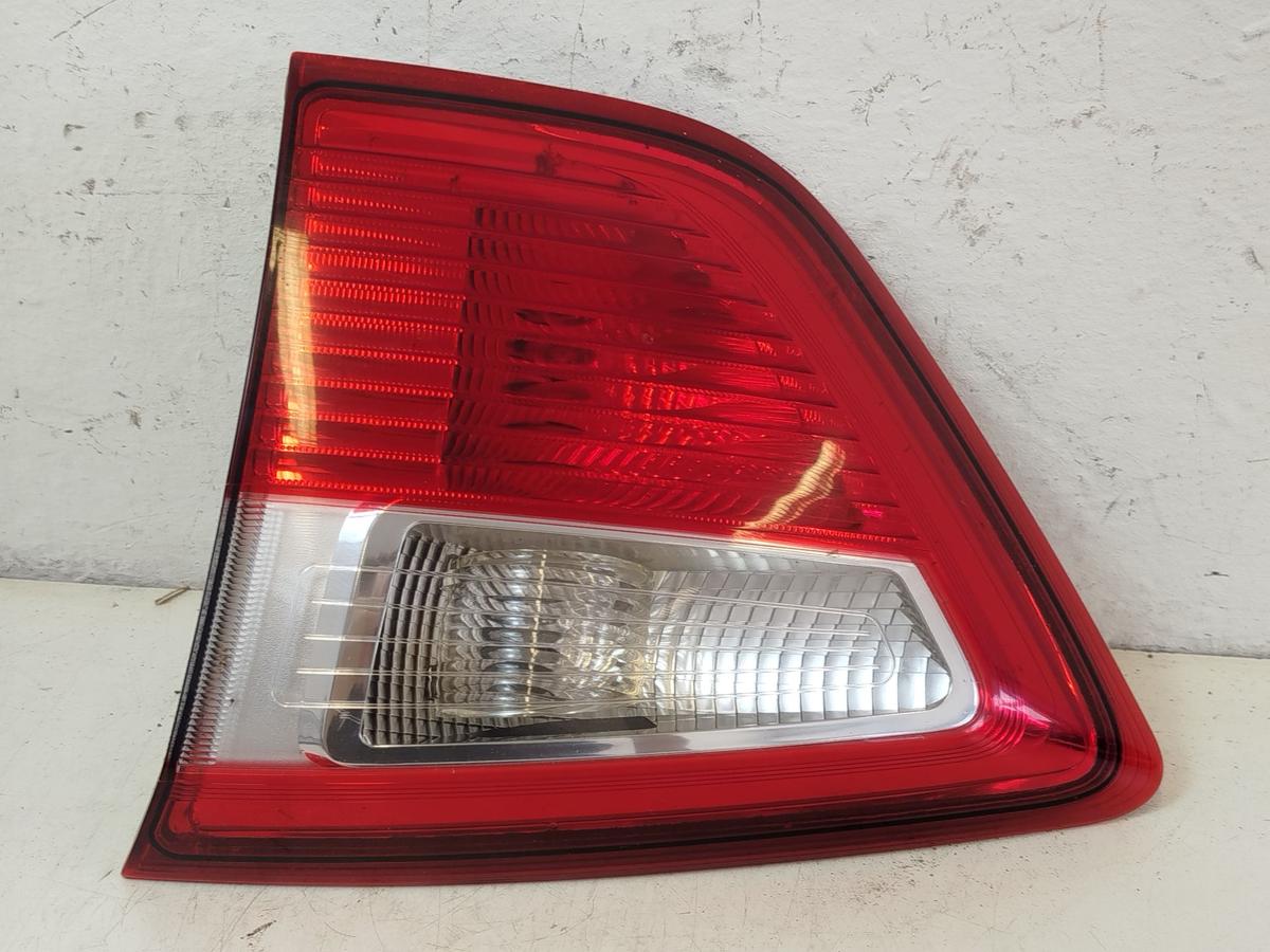 Ford C-Max CB7 R&uuml;ckleuchte innen rechts Heckklappenteil R&uuml;cklicht Heckleuchte