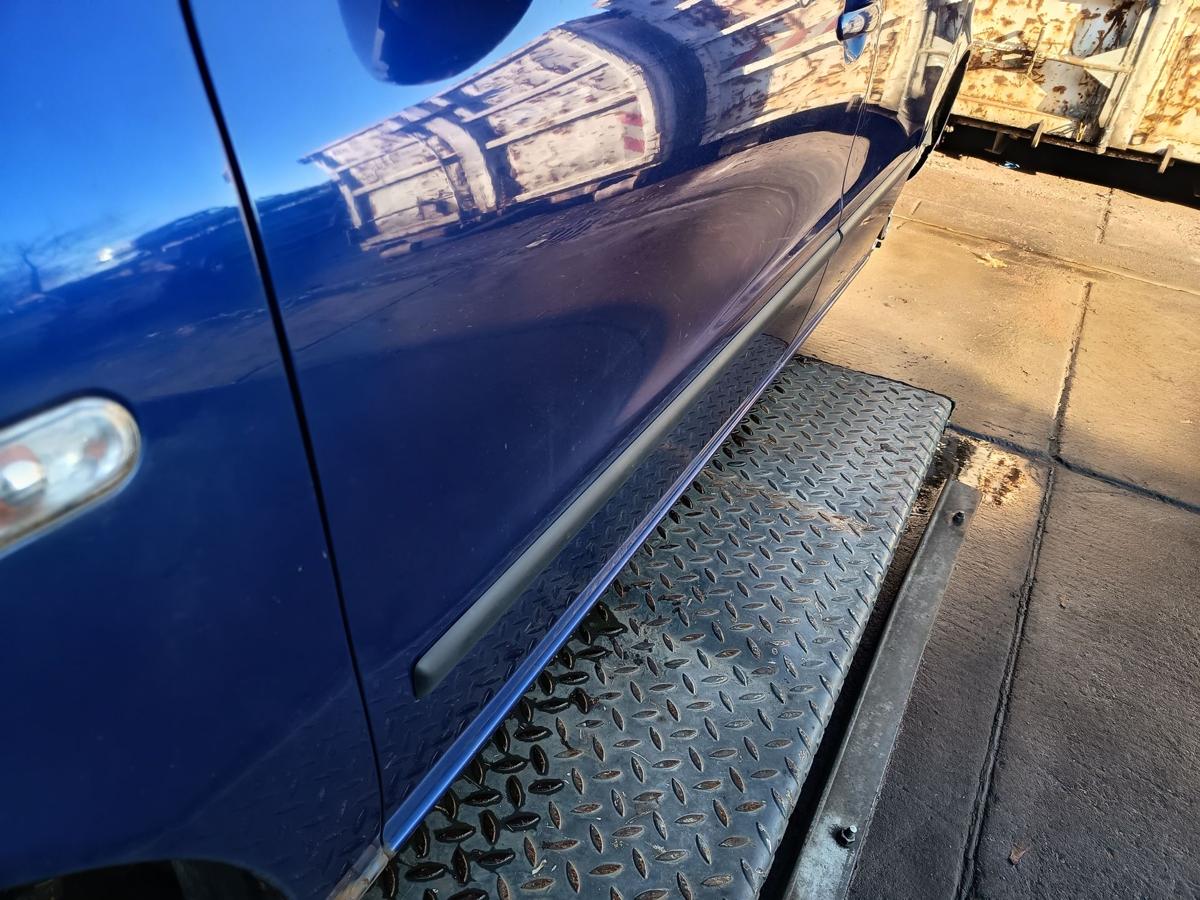 Seat Leon 1M original T&uuml;r vorn links Fahrer S5S Almeriablau Bj 2005