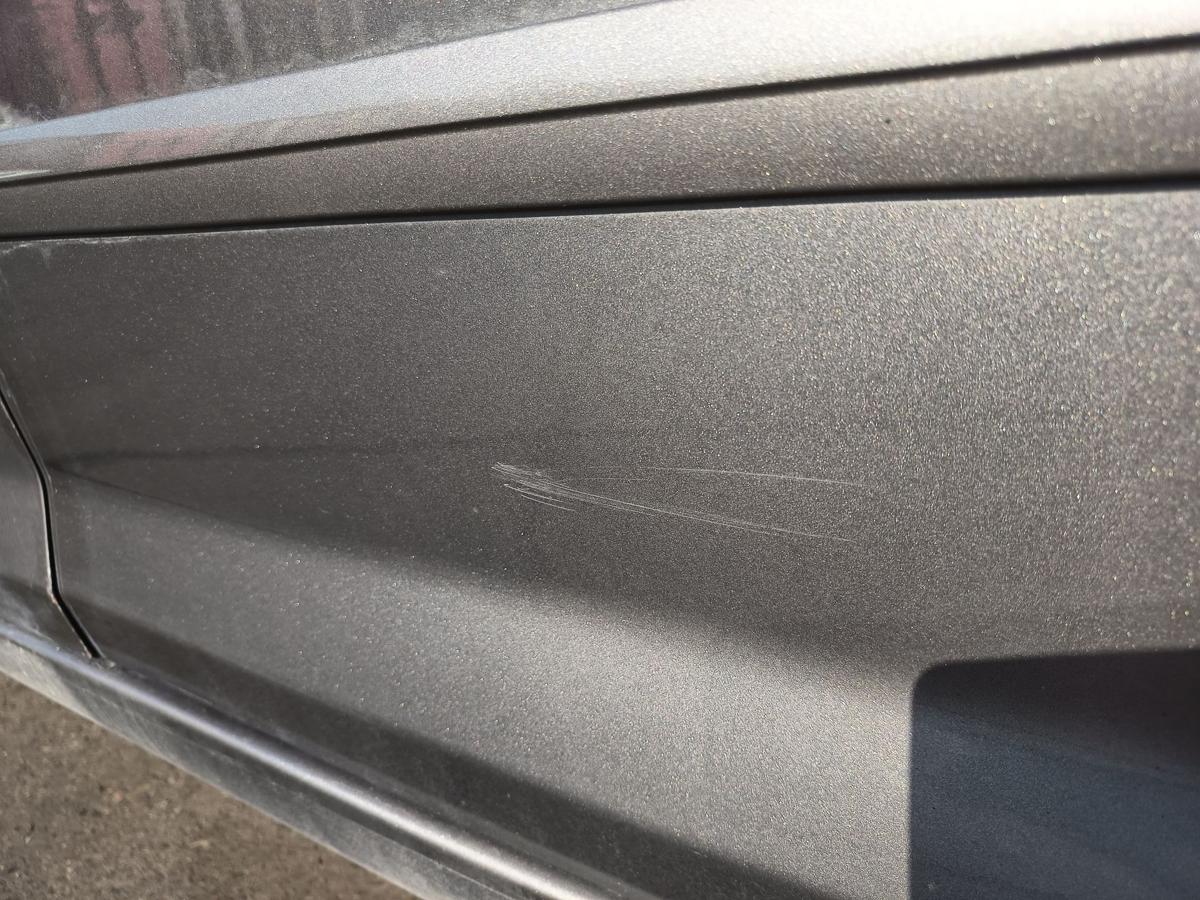 Golf Plus II original T&uuml;r hinten links Fond A8X Kaschmirbraun Bj 2009