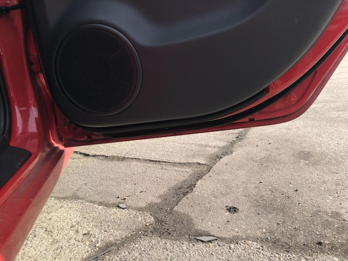 Hyundai i30 FD T&uuml;r hinten rechts Fondt&uuml;r 5 t&uuml;rer Roh JA Shine Red Produktion CZ